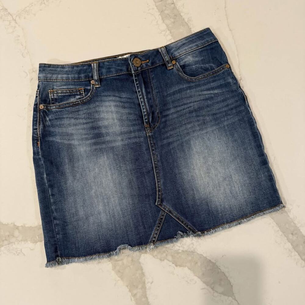 Indigo Rein Denim Jean Mini Skirt Women's 7/27 Dark Wash Blue Frayed Hem Western
